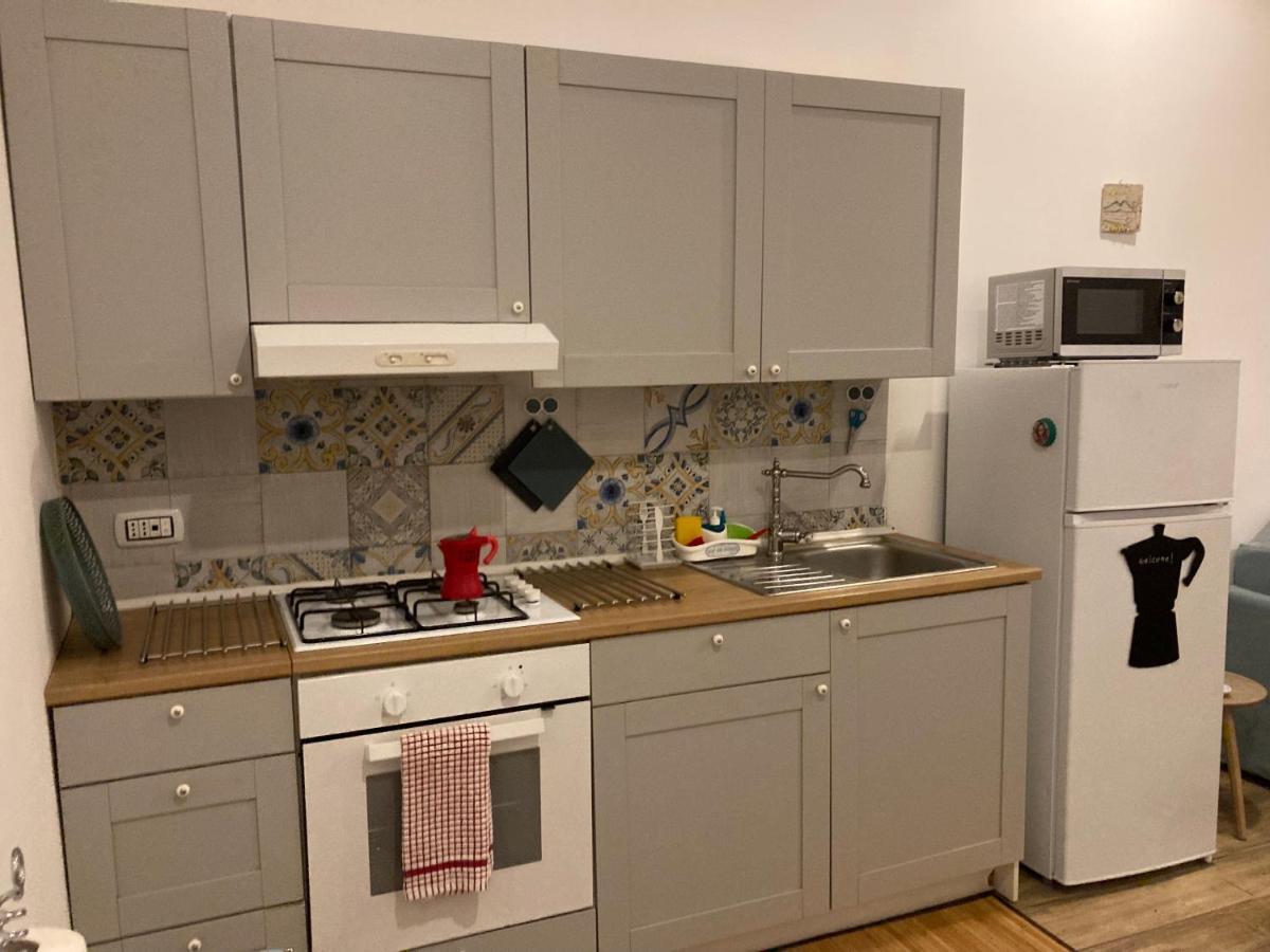 Casa Gaia A Due Passi Dal Duomo Apartment Наполи Екстериор снимка